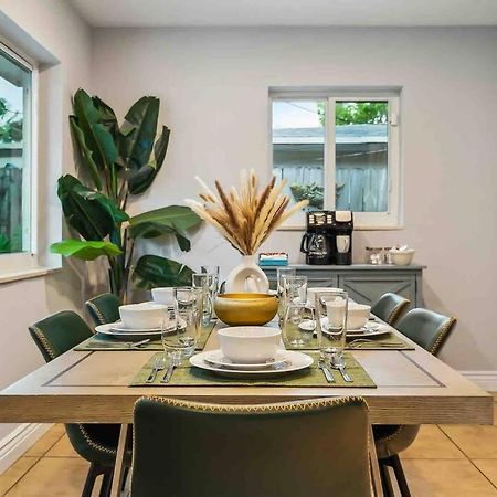 Private Oasis With Pool Near Beaches, Dining & Las Olas Fort Lauderdale Exterior photo