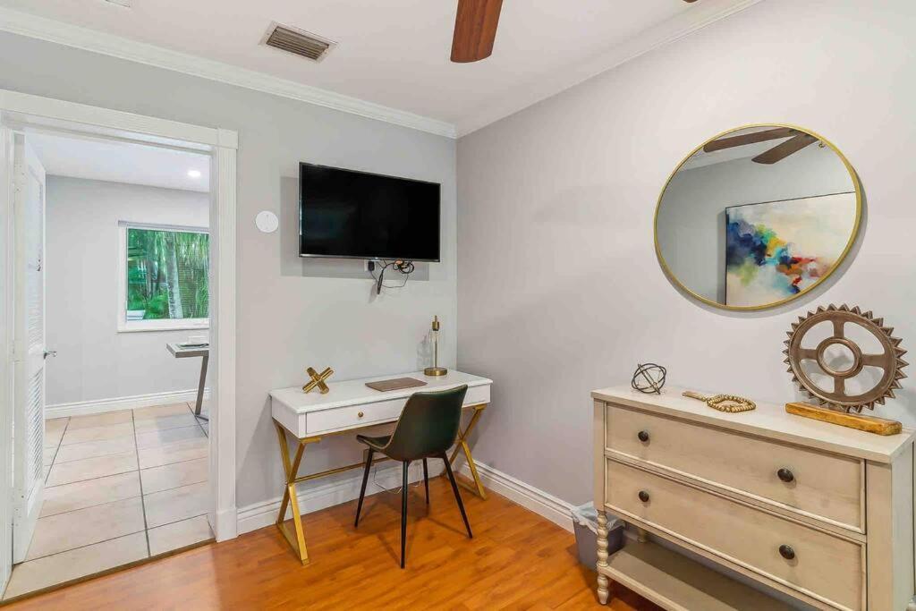 Private Oasis With Pool Near Beaches, Dining & Las Olas Fort Lauderdale Exterior photo