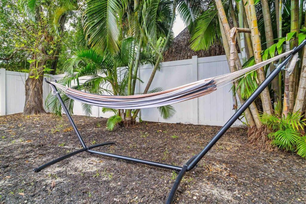 Private Oasis With Pool Near Beaches, Dining & Las Olas Fort Lauderdale Exterior photo